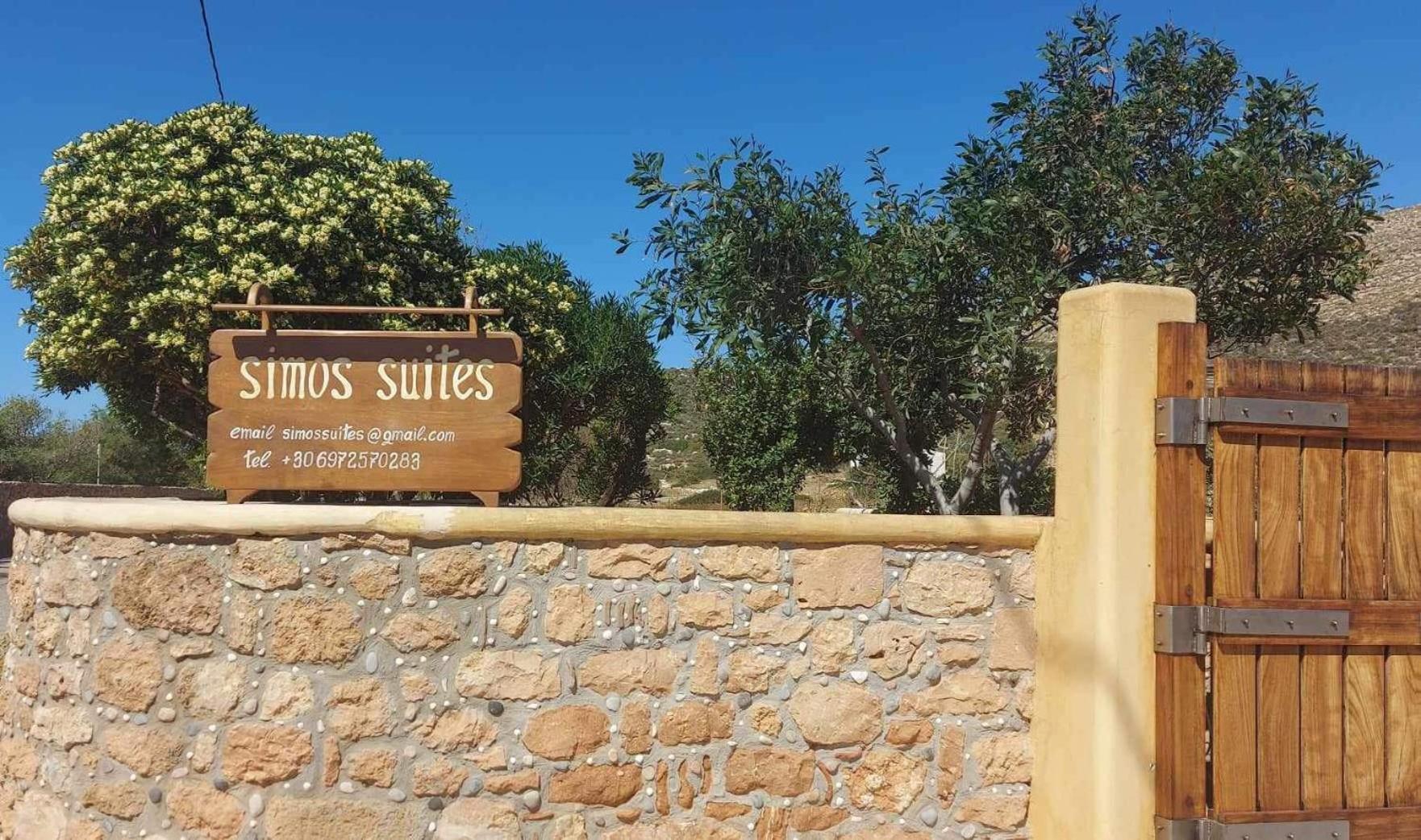 Simos Suites Elafonissos Exterior foto